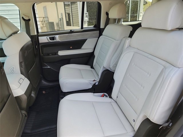 New 2025 Hyundai Santa Fe Calligraphy image 14