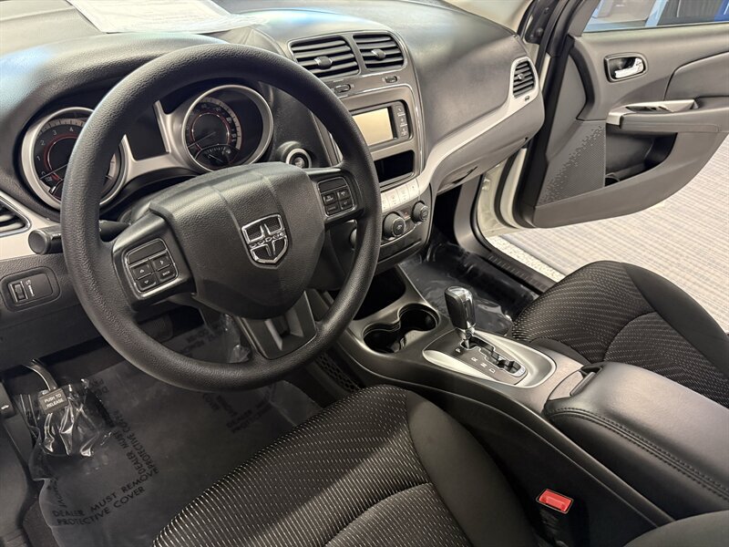 Used 2018 Dodge Journey SE FWD image 20