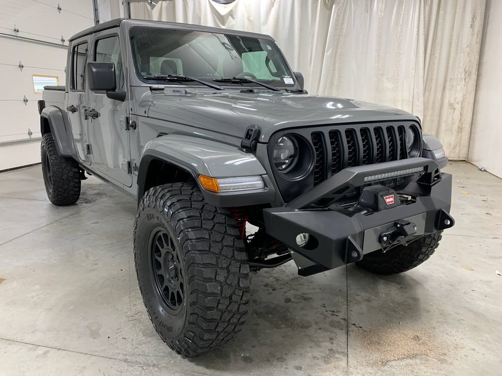 Used 2023 Jeep Gladiator Sport AWD/4WD image 13