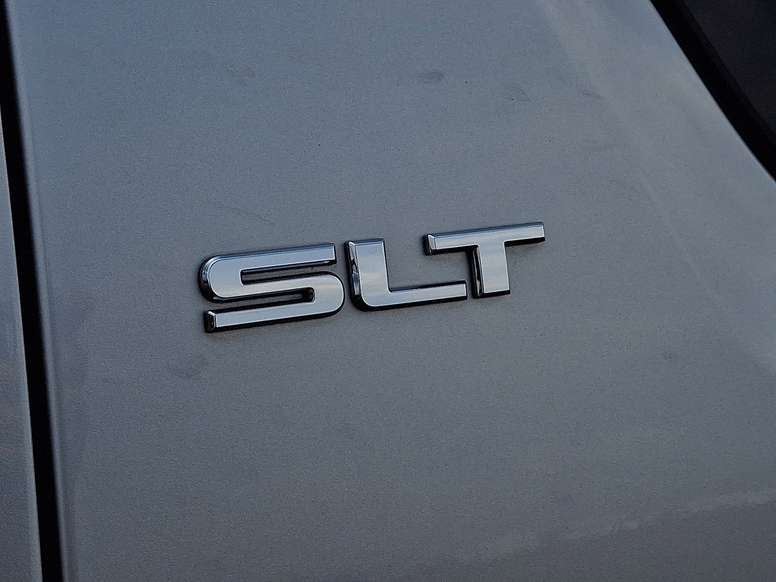 Used 2015 GMC Terrain SLT image 30