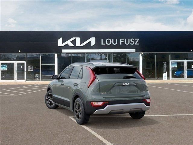 New 2026 Kia Niro EX image 4