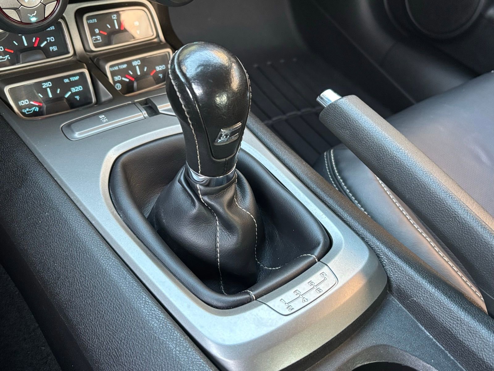 Used 2015 Chevrolet Camaro SS w/ RS Package image 24