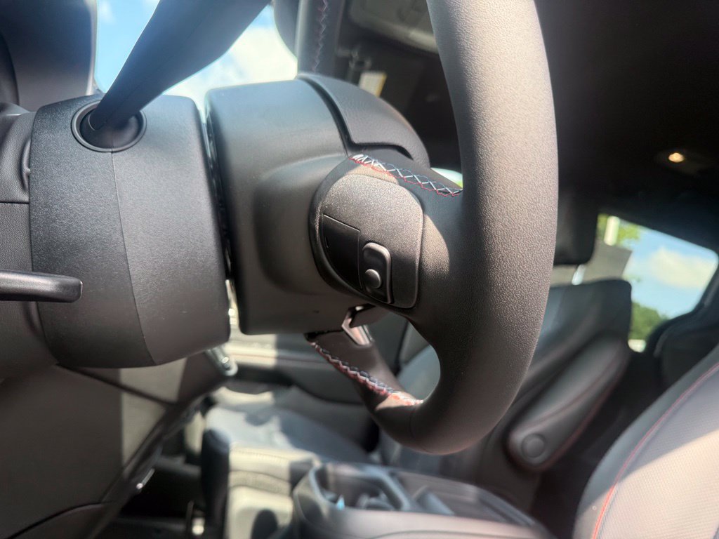 New 2027 Chrysler Pacifica Select FWD image 17
