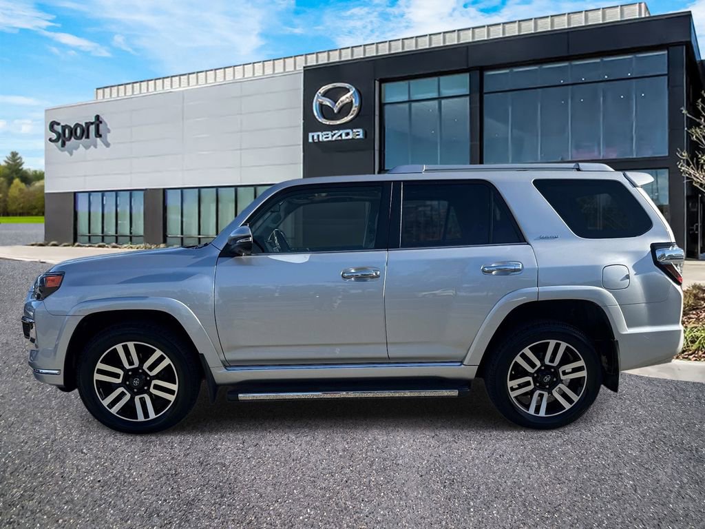 Used 2024 Toyota 4Runner Limited AWD/4WD image 7
