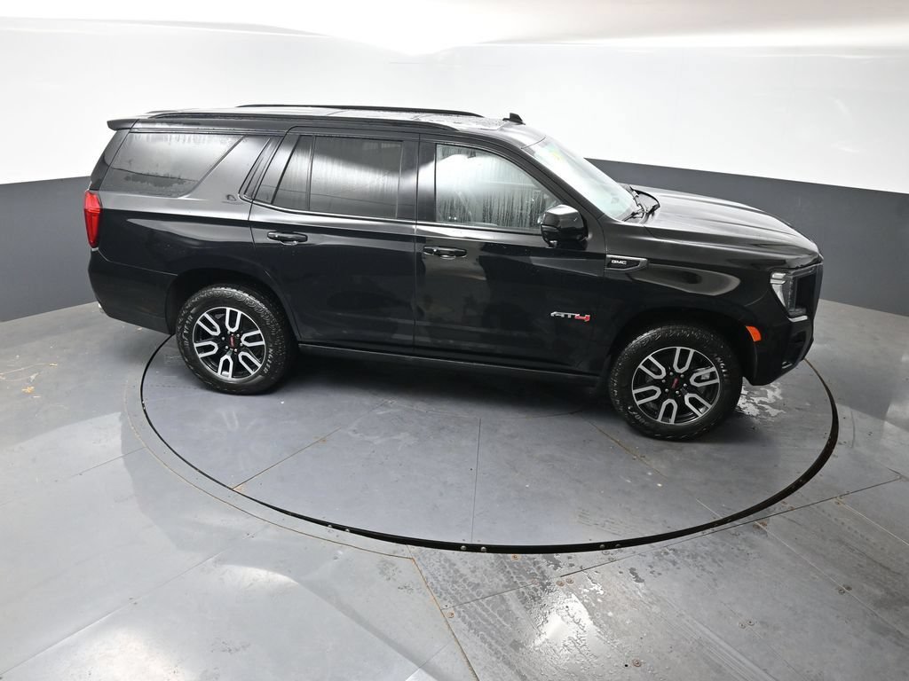 Used 2024 GMC Yukon AT4 w/ AT4 Premium Package AWD/4WD image 46