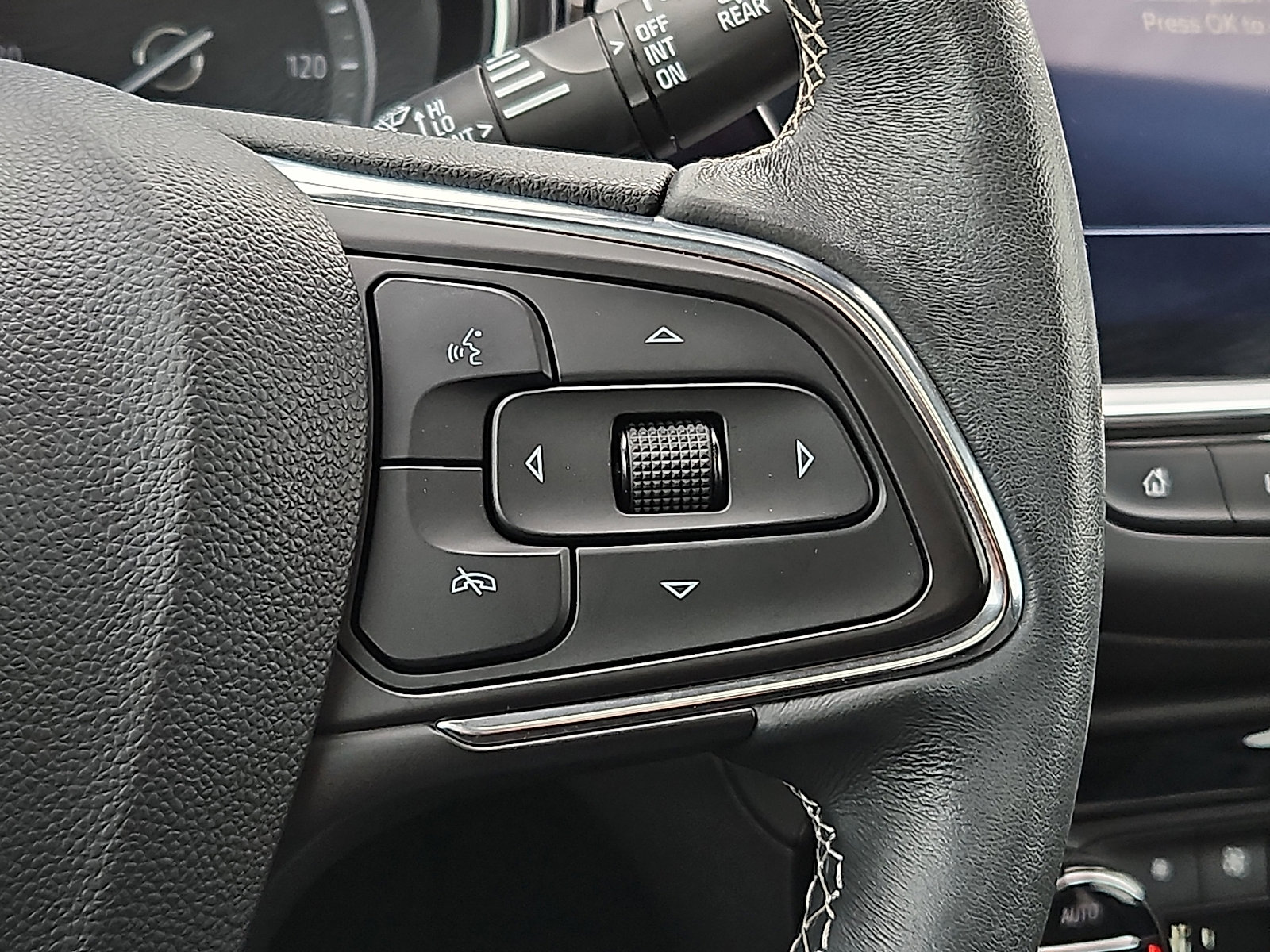 Certified 2023 Buick Encore GX Select w/ Experience Buick Package image 22