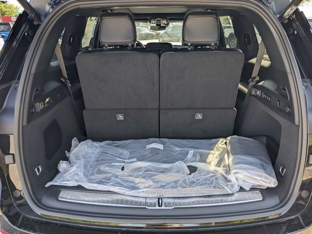 New 2025 Jeep Grand Cherokee L Overland w/ Trailer Tow Package AWD/4WD image 12