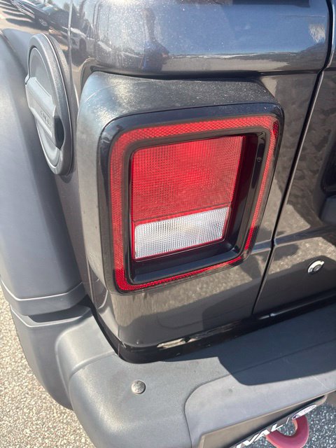 Used 2019 Jeep Wrangler Rubicon AWD/4WD image 9