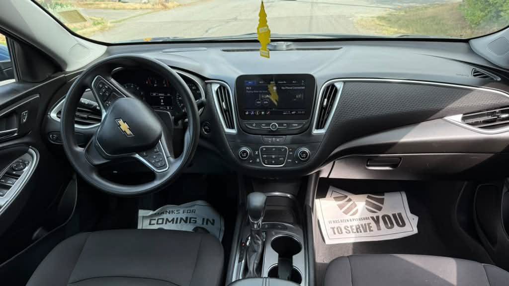Used 2024 Chevrolet Malibu LT FWD image 12