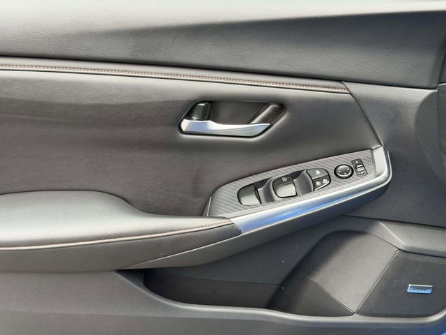 Used 2023 Nissan Sentra SR w/ SR Premium Package image 13