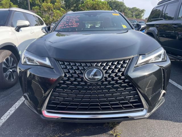 Used 2020 Lexus UX 200 w/ Premium Package FWD image 3