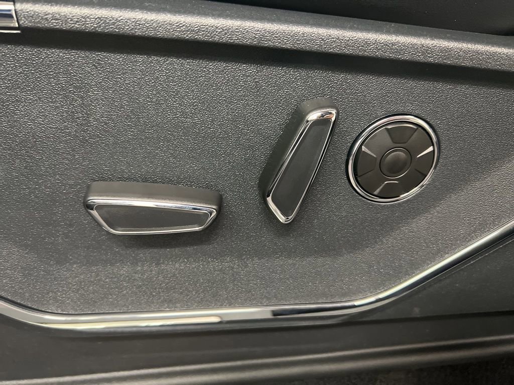 New 2026 Ford F150 Platinum AWD/4WD image 32