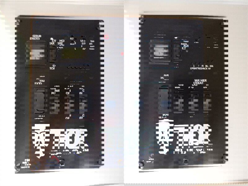 Used 2022 Ford E-450 and Econoline 450 Super Duty w/ Motorhome Prep Package image 34