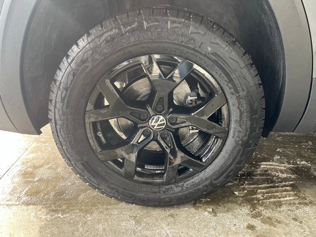 New 2026 Volkswagen Atlas Peak Edition image 30