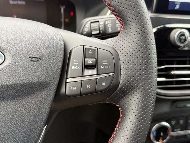 New 2025 Ford Escape ST-Line w/ Cold Weather Package image 26
