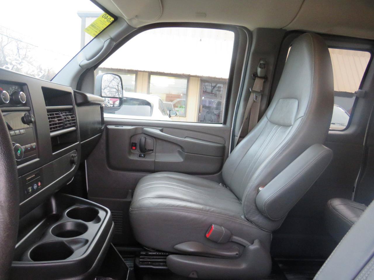 Used 2014 Chevrolet Express 1500 LS RWD image 18