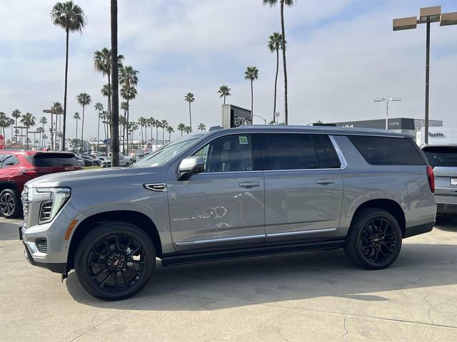 New 2026 GMC Yukon XL Denali w/ Denali Reserve Package image 6