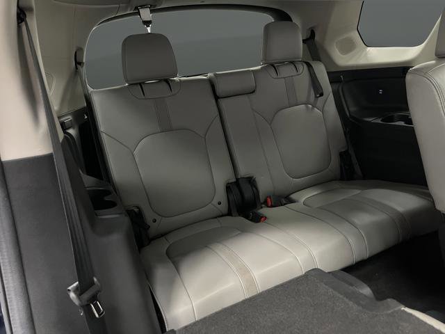 Used 2024 Honda Pilot Touring image 32