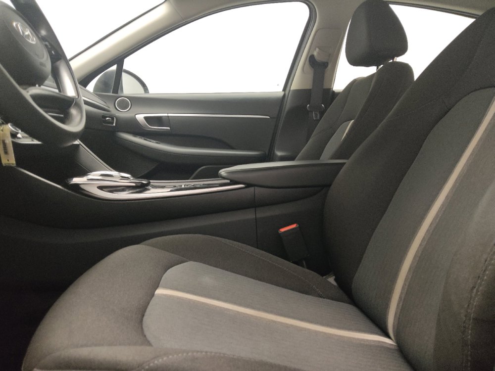 Used 2020 Hyundai Sonata SE FWD image 17