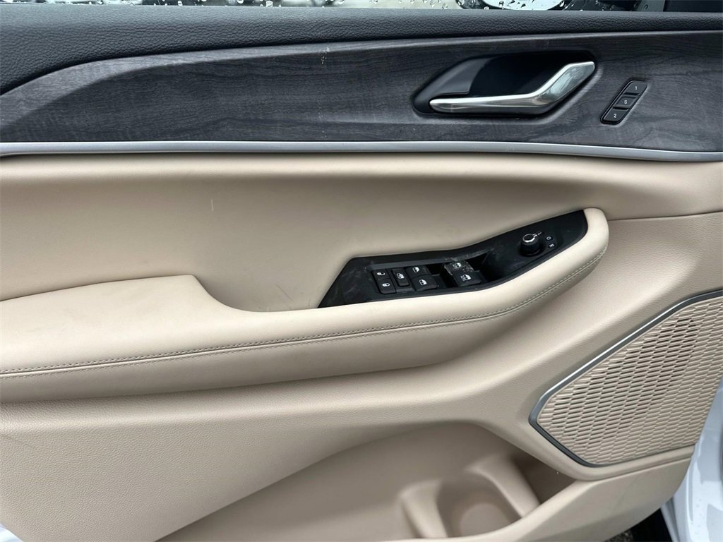 New 2026 Jeep Grand Cherokee L Limited image 13