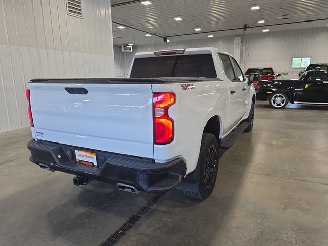 Used 2021 Chevrolet Silverado 1500 LT Trail Boss w/ Bed Protection Package AWD/4WD image 8