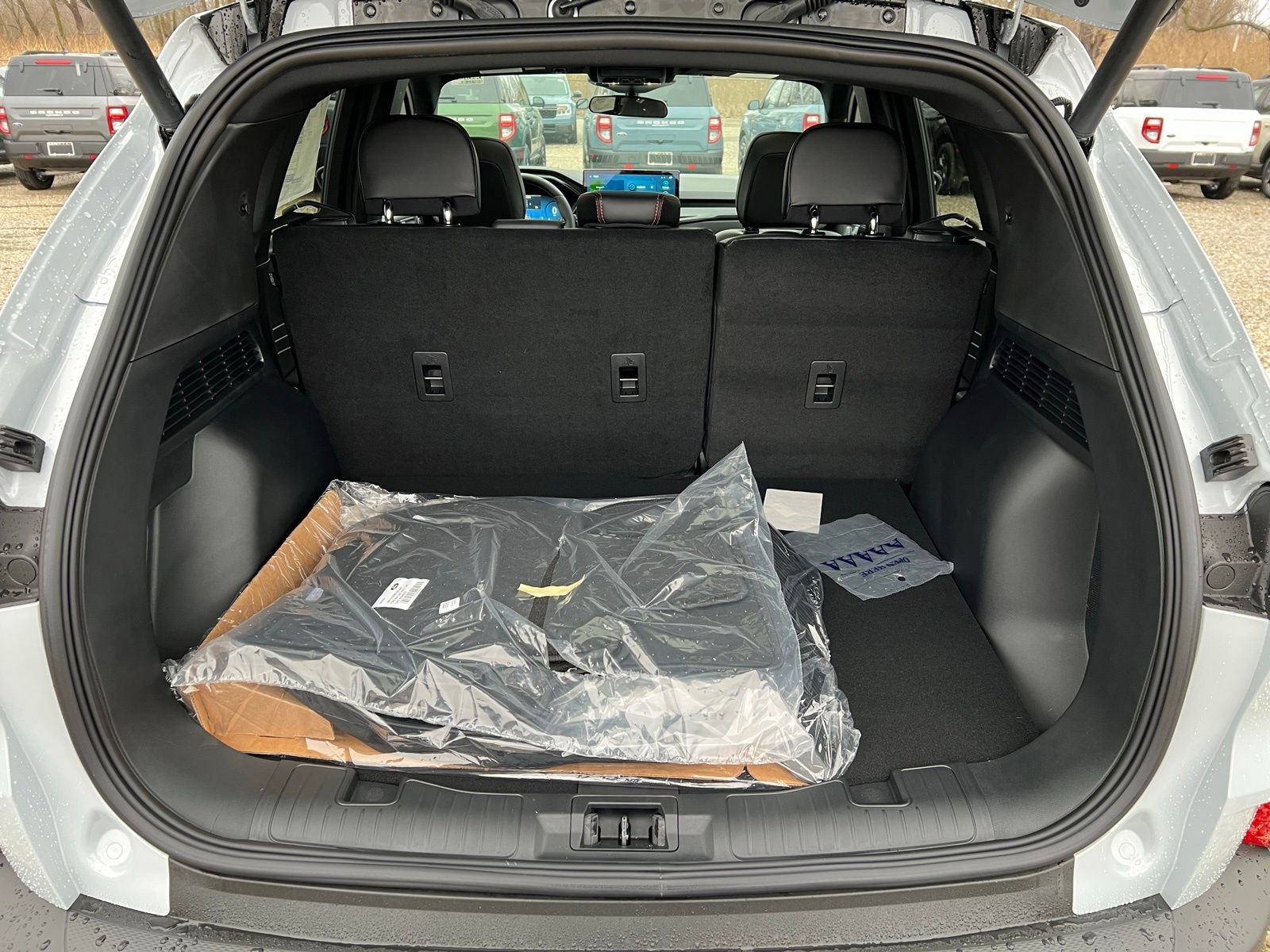 New 2026 Ford Escape ST-Line Select w/ Tech Pack #2 image 38