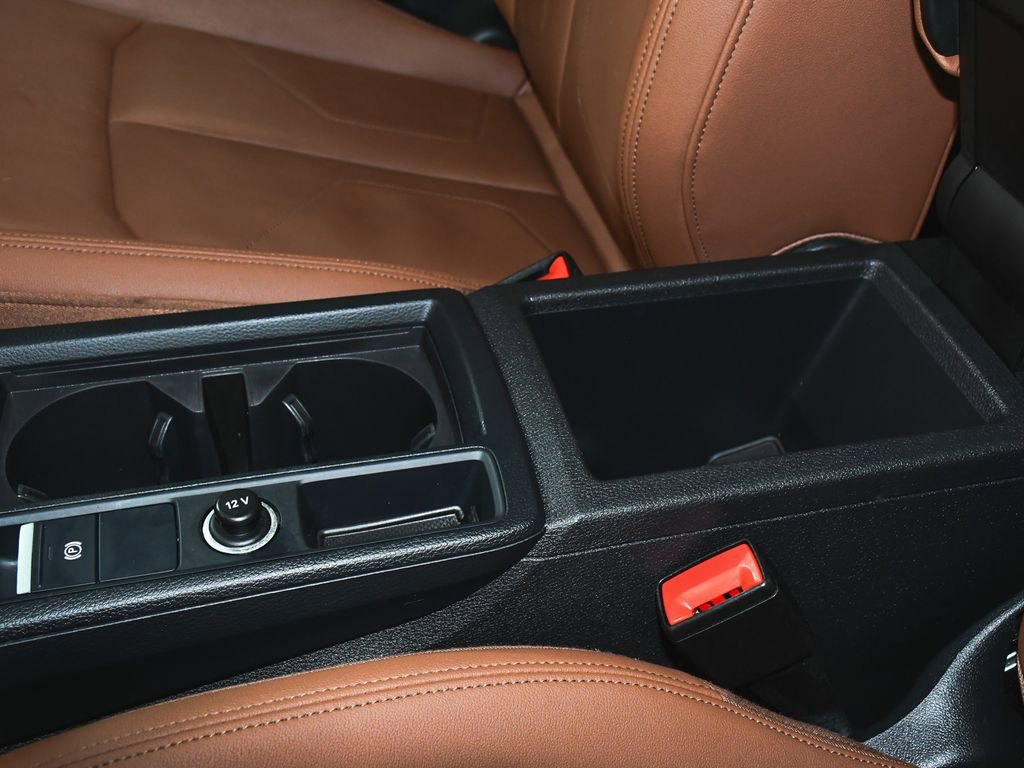 Used 2022 Audi Q3 2.0T Premium w/ Convenience Package image 36