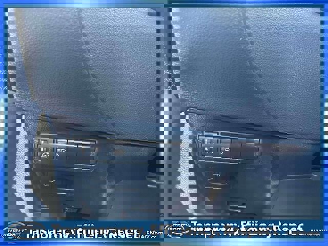 Used 2023 Toyota Corolla Cross XLE w/ Convenience Package image 21