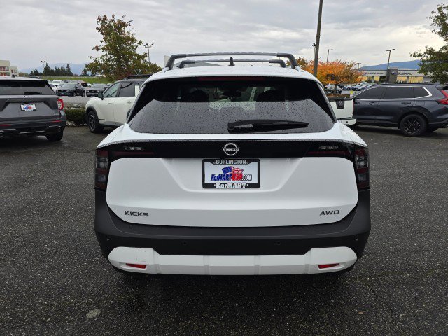 New 2026 Nissan Kicks SV w/ Cold Weather Package image 5