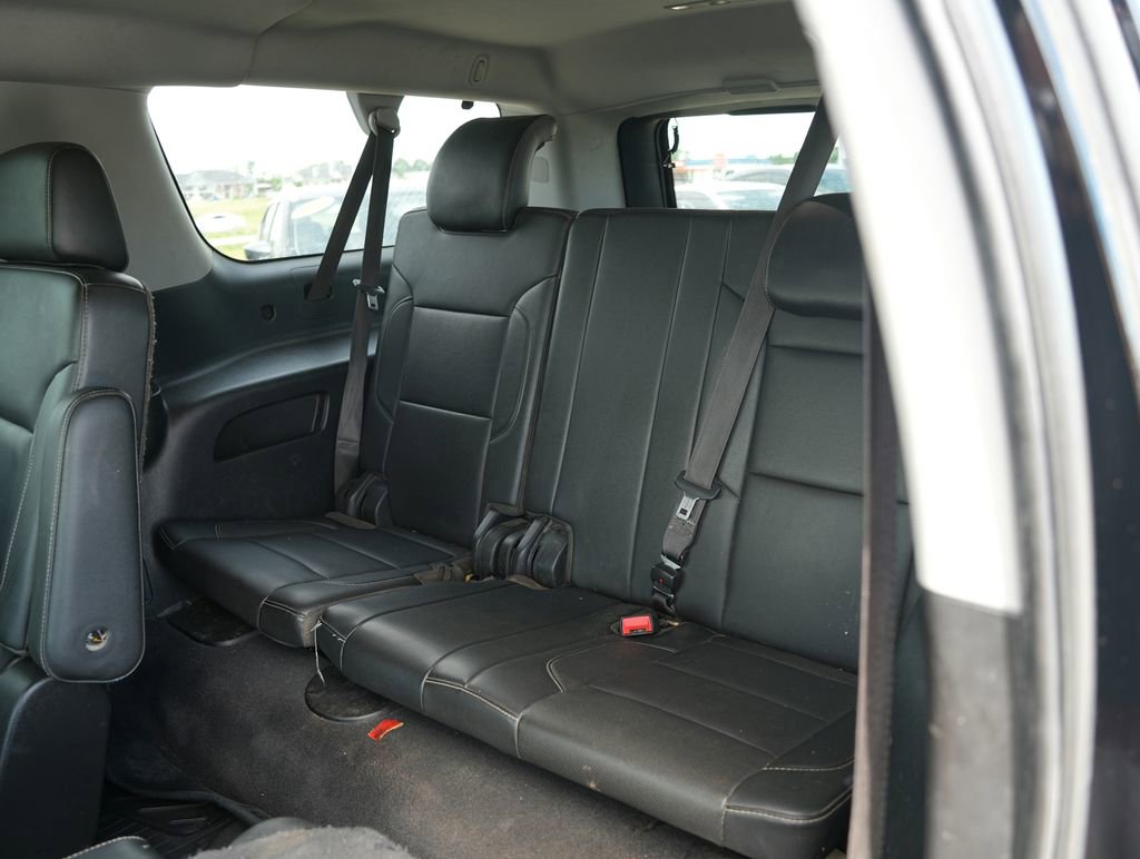 Used 2019 GMC Yukon XL SLT w/ Open Road Package AWD/4WD image 28