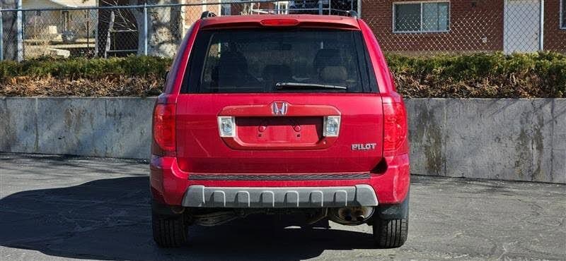 Used 2004 Honda Pilot EX image 4