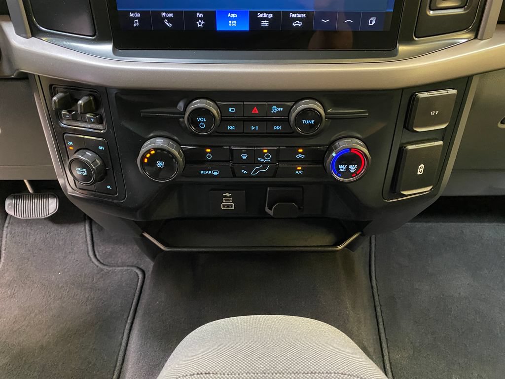Used 2025 Ford F150 XLT AWD/4WD image 43