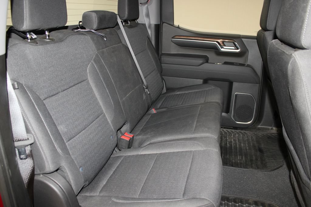 Used 2023 Chevrolet Silverado 1500 LT AWD/4WD image 17