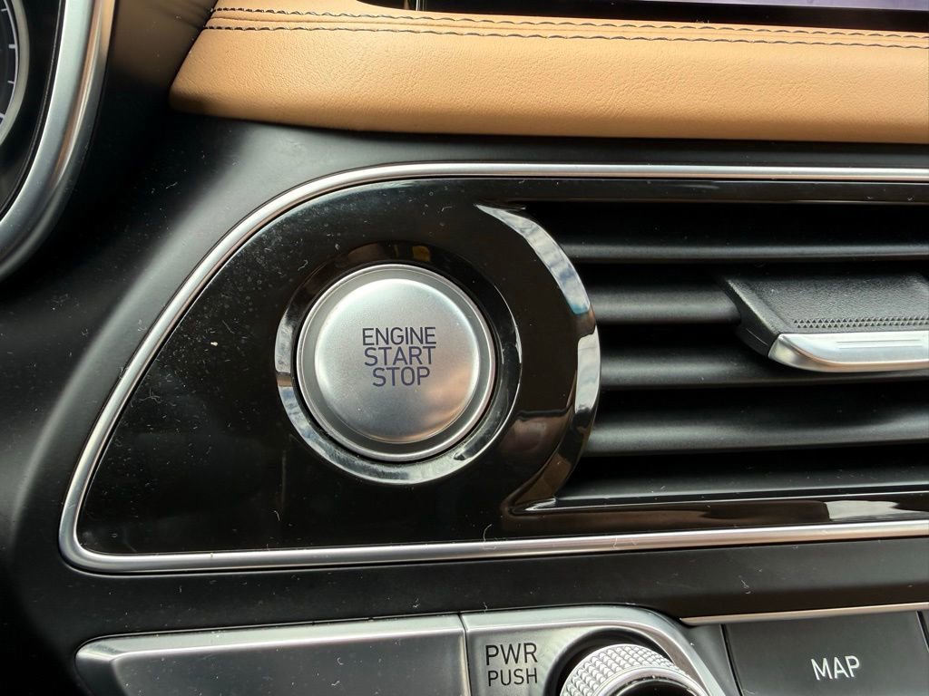 Used 2022 Genesis G70 2.0T w/ Prestige Package image 30