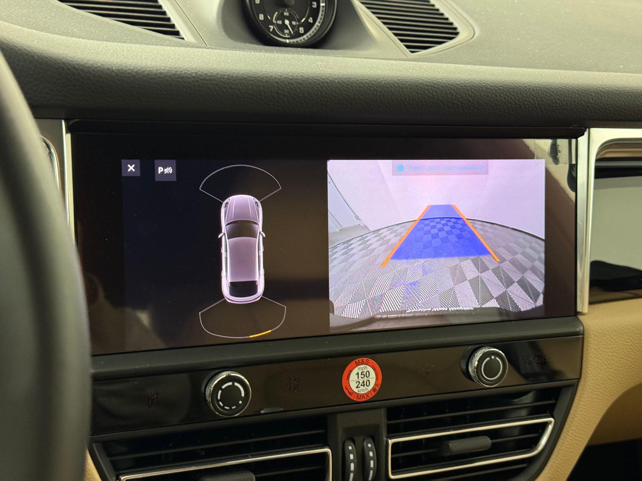 New 2025 Porsche Macan image 29