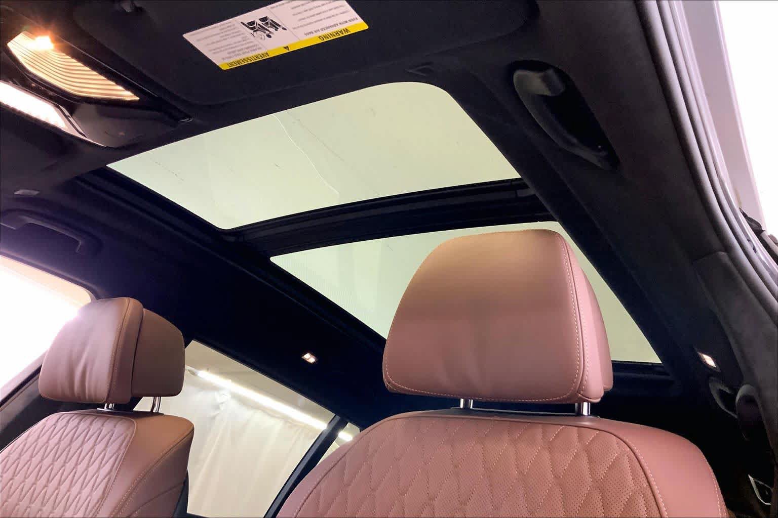 New 2027 BMW X7 M60i AWD/4WD image 20