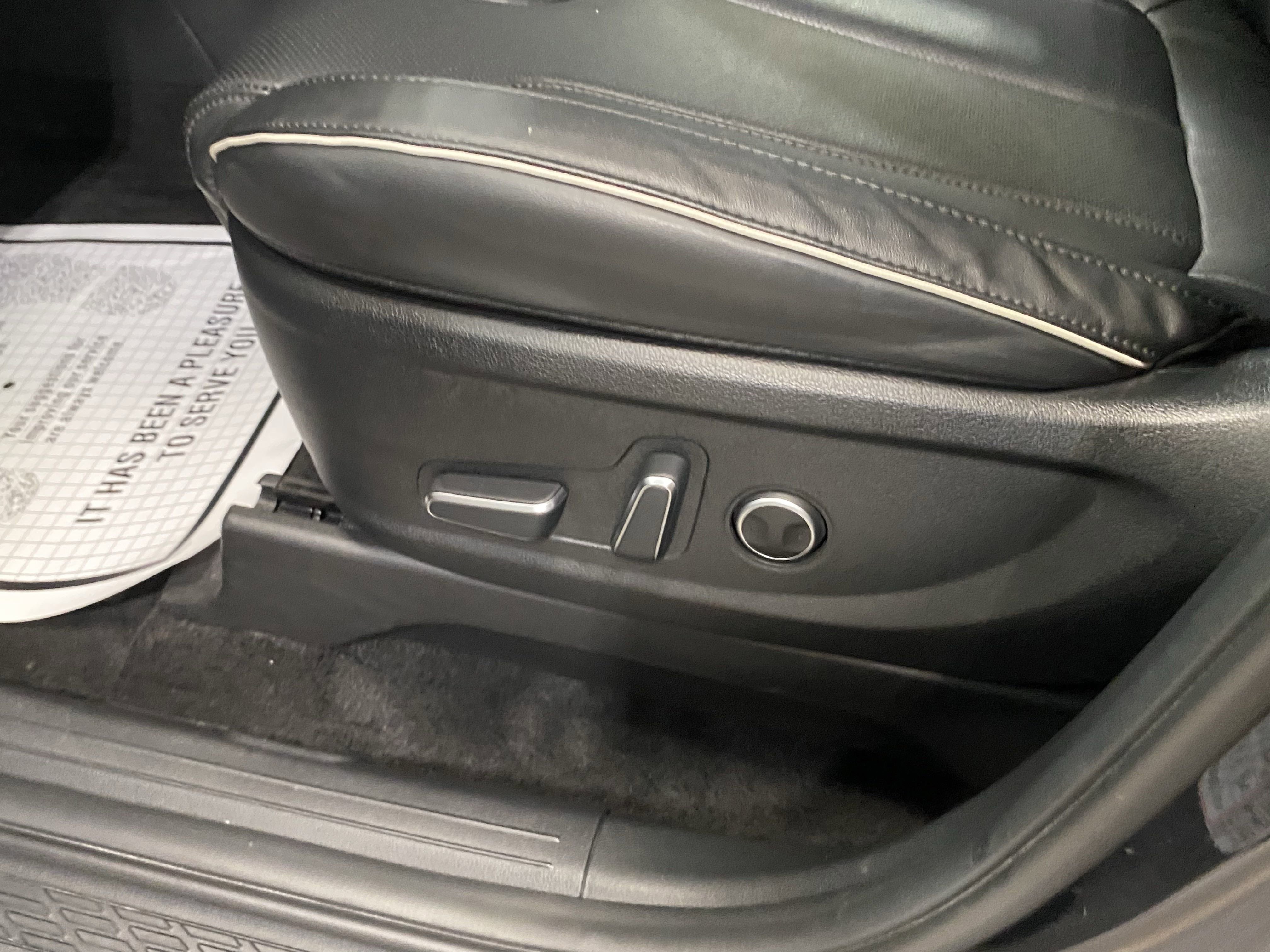 Used 2024 Hyundai Palisade SEL image 16