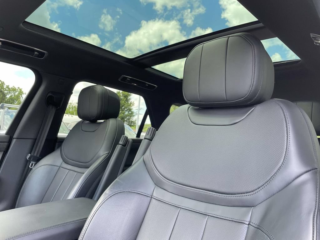 Certified 2023 Land Rover Range Rover Sport SE AWD/4WD image 15