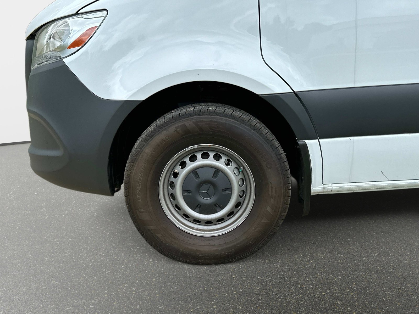 New 2025 Mercedes-Benz Sprinter 2500 image 10