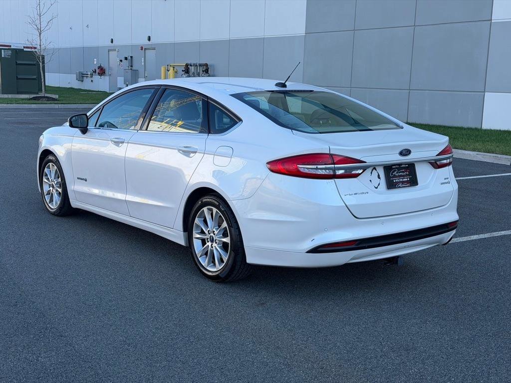 Used 2017 Ford Fusion SE image 8