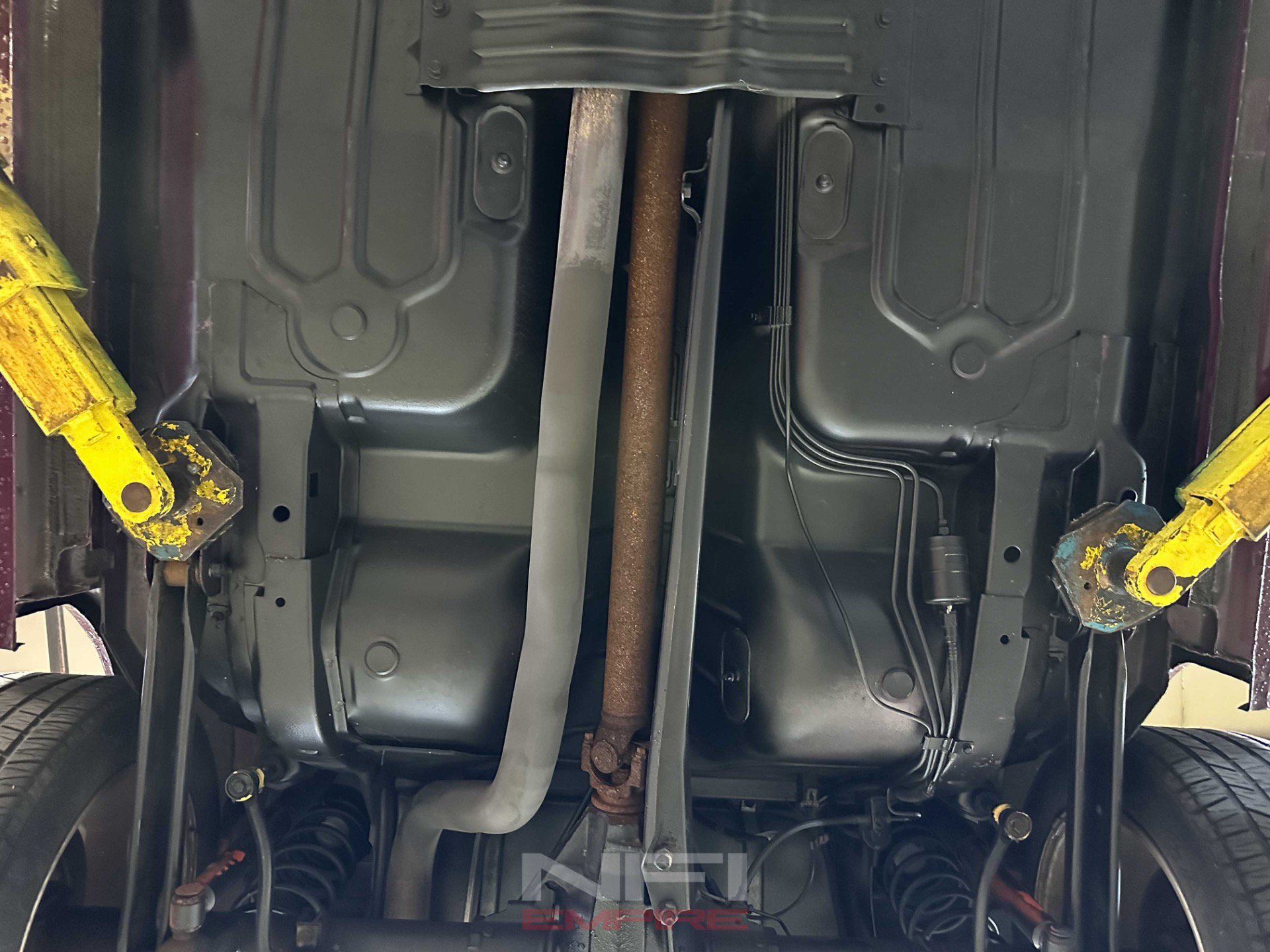 Used 1995 Chevrolet Camaro Z28 RWD image 50