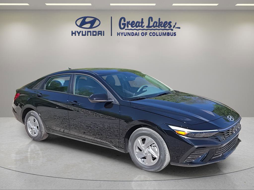 New 2026 Hyundai Elantra SE FWD image 7