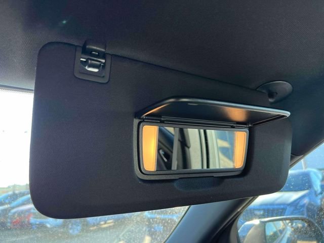 Certified 2025 Chevrolet Traverse LT image 33