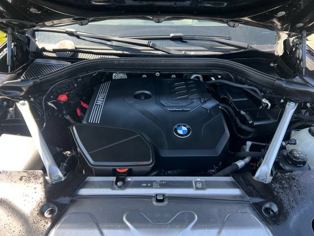 Used 2025 BMW X4 xDrive30i AWD/4WD image 35