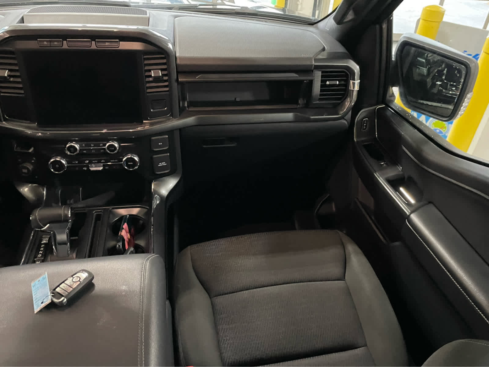 Used 2023 Ford F150 XLT w/ Equipment Group 302A High image 8