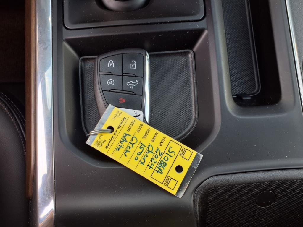 Certified 2024 Chevrolet Silverado 1500 High Country w/ Z71 Off-Road Package image 25