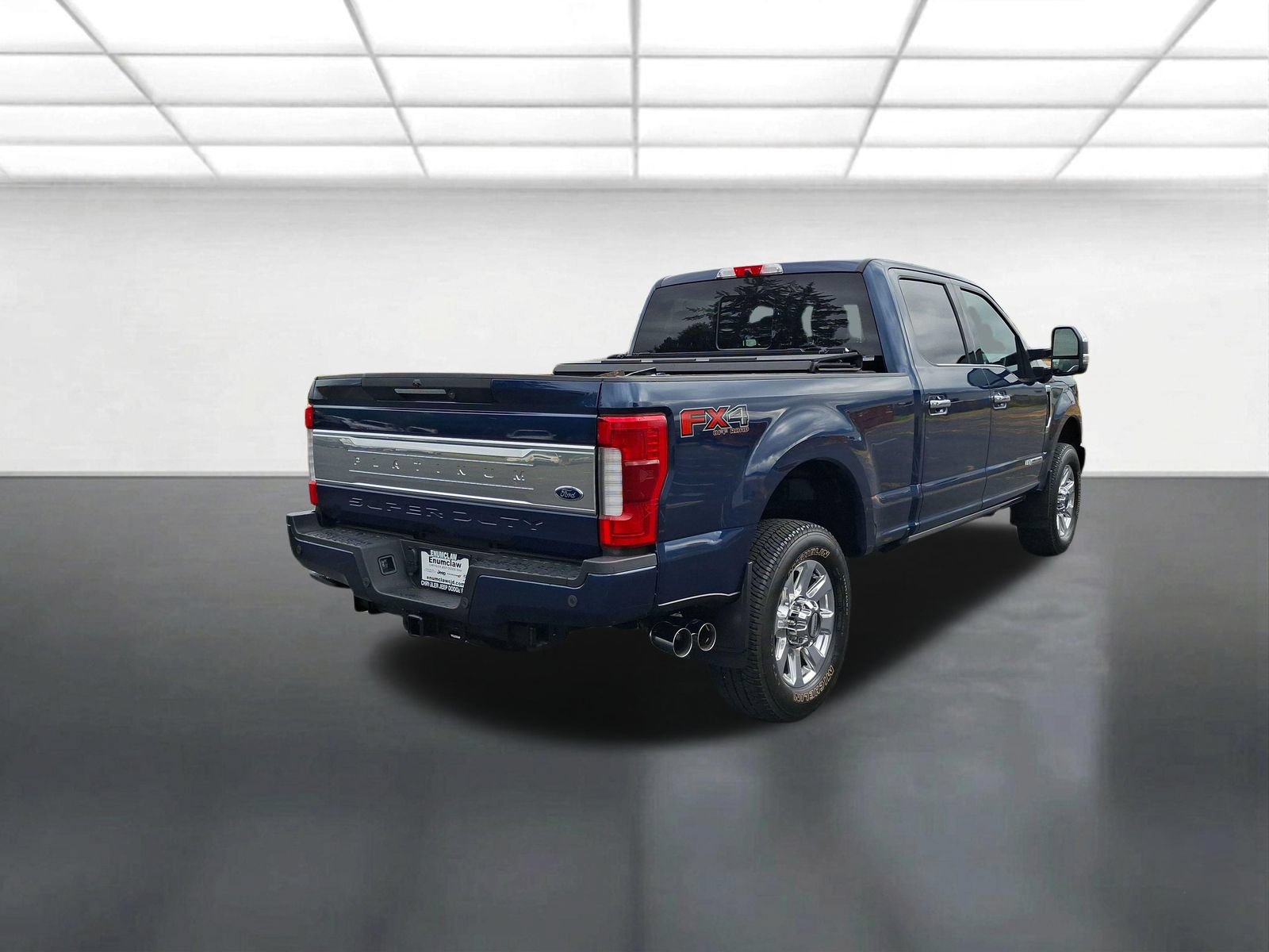 Used 2019 Ford F350 Platinum w/ Platinum Ultimate Package AWD/4WD image 3