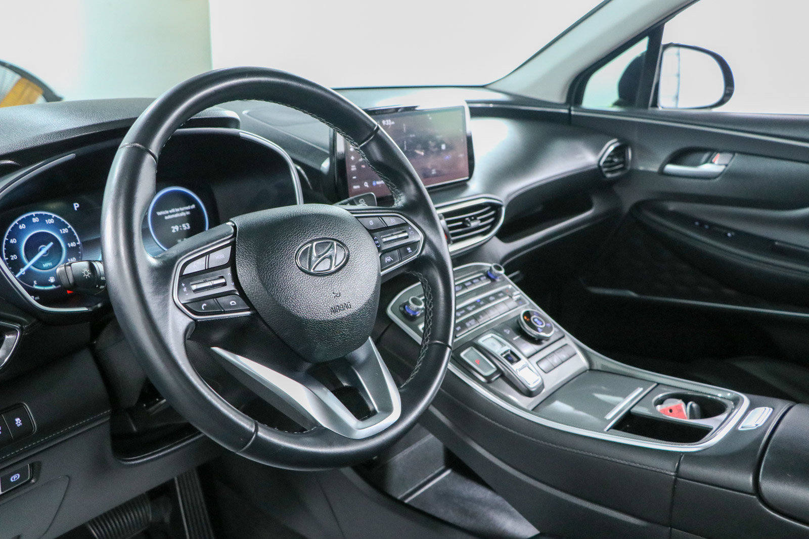Used 2023 Hyundai Santa Fe SEL Premium AWD/4WD image 23
