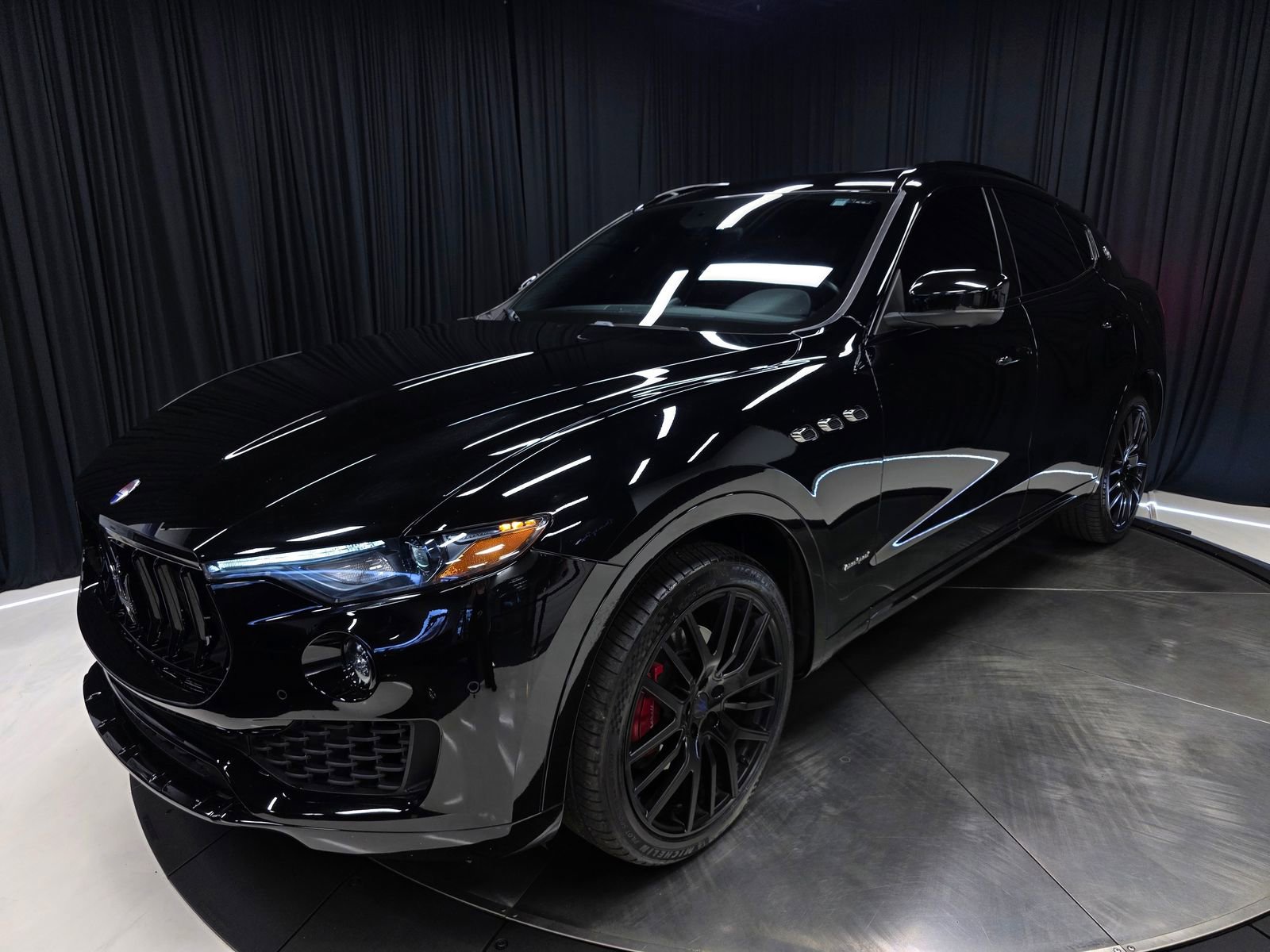Used 2018 Maserati Levante GranSport AWD/4WD image 52