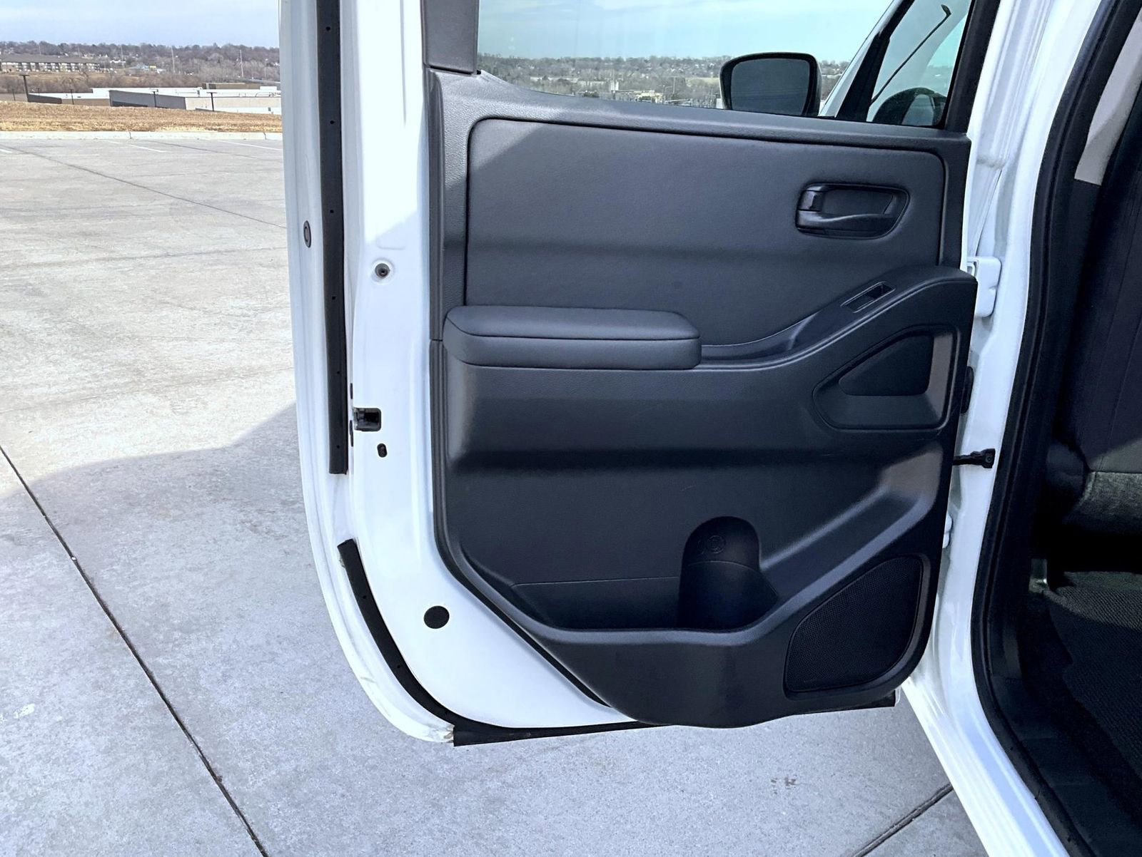 Certified 2024 Nissan Frontier S image 20